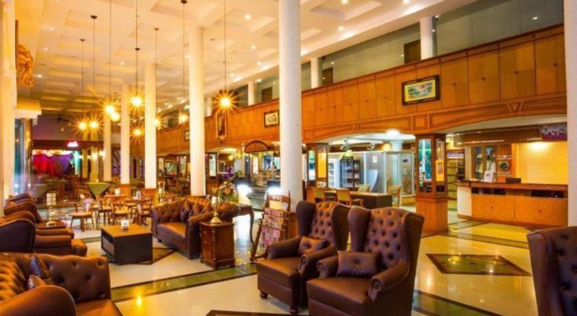 Nh Elegant Hotel Sakon Nakhon Exterior foto